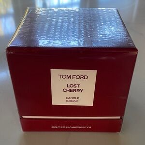 Tom Ford Lost Cherry Candle - Rich Red